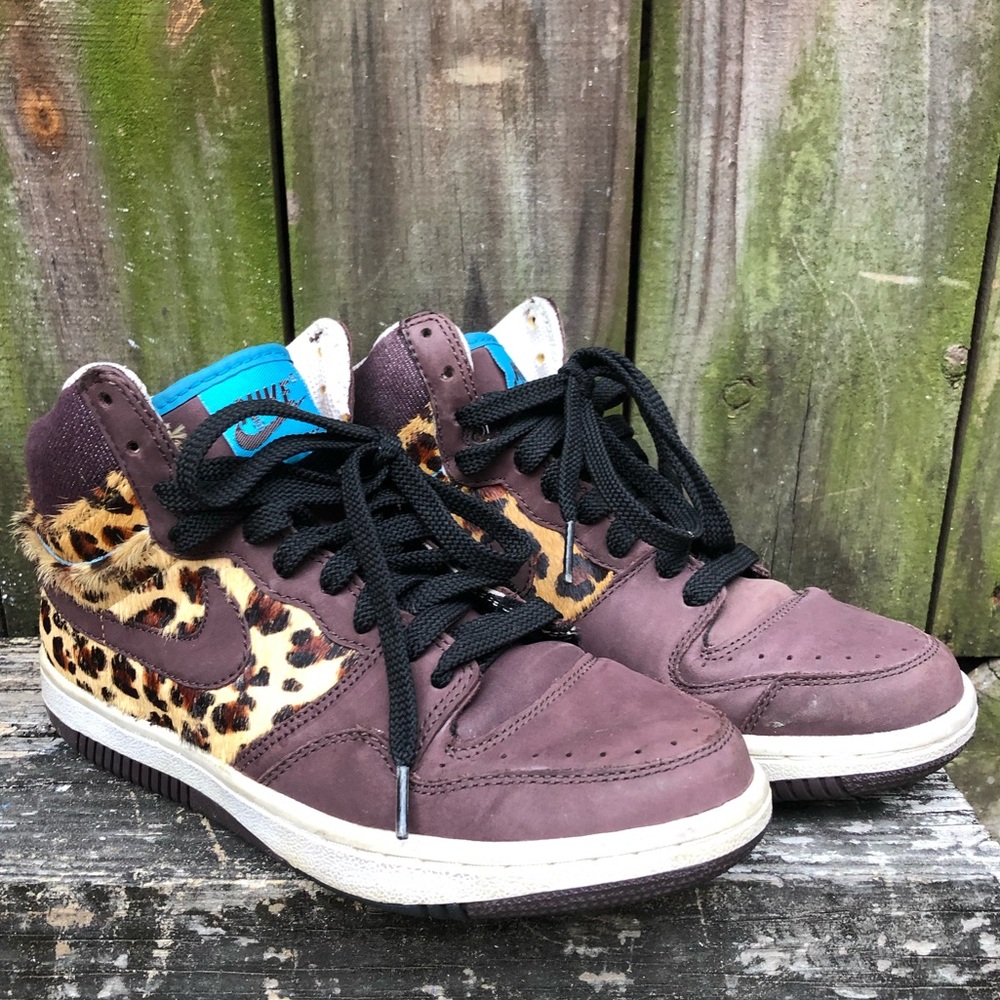 Nike Air Force 1 Mid Shoes
